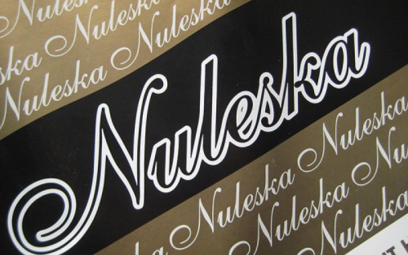 Etiqueta de marca Naleska Etiqueta de marca Naleska